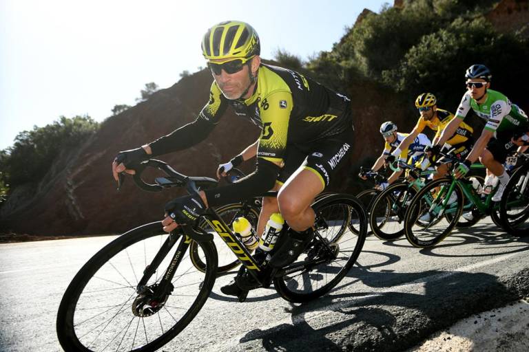 Michael Albasini retarde sa retraite et court le Tour de Suisse en solo