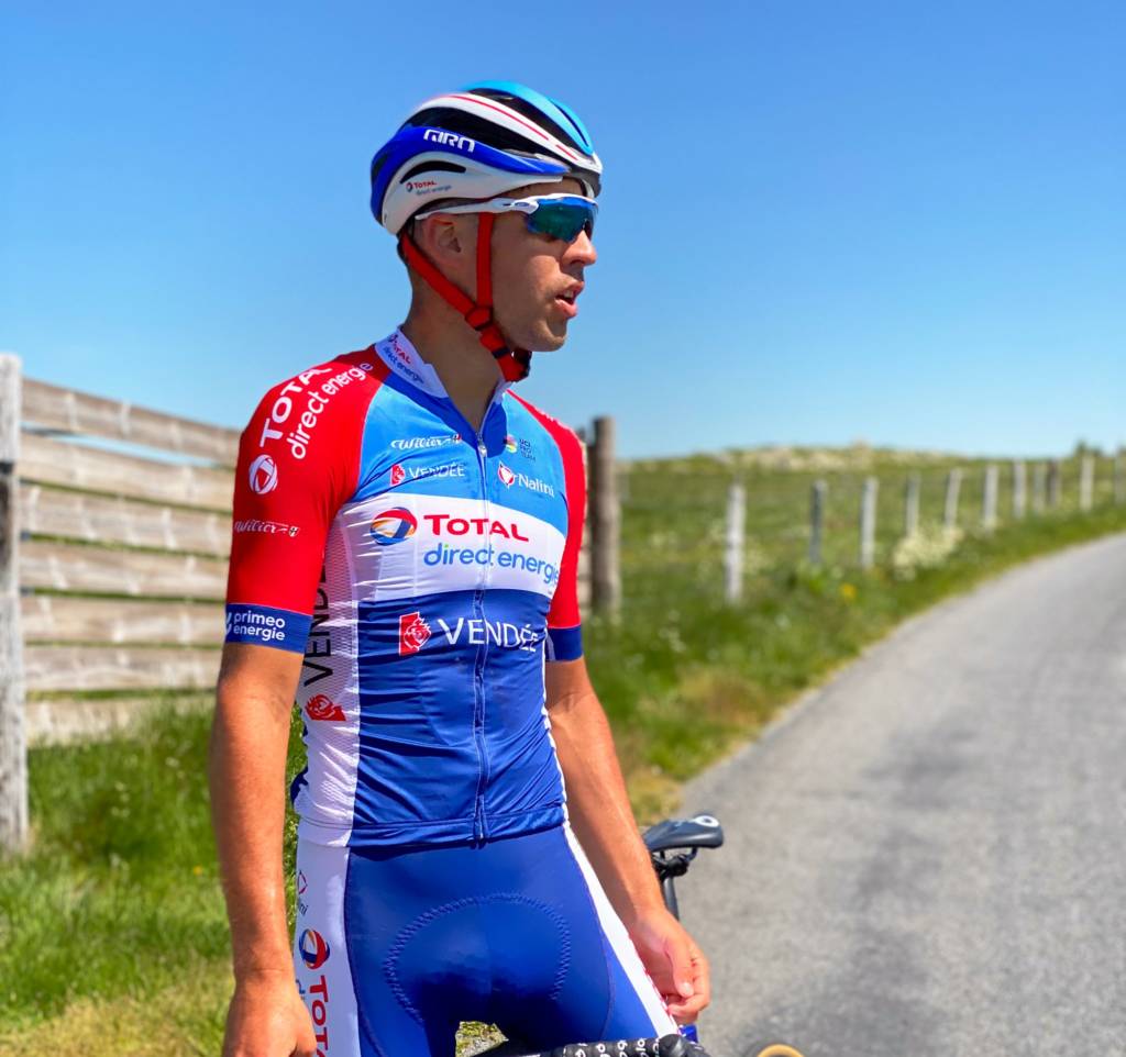 A l'entraînement, Lilian Calmejane effectue une sortie de 400 kilomètres