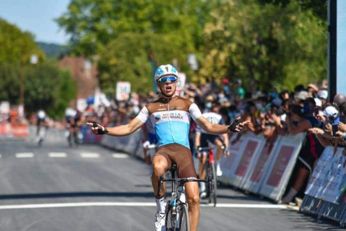 Benoît Cosnefroy gagne la dernière étape de la Route d'Occitanie