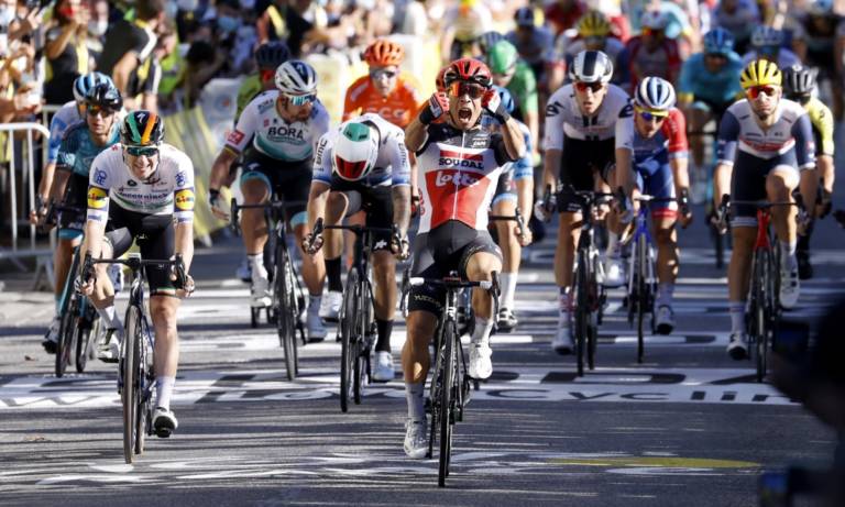 Caleb Ewan domine le sprint de la 3ème étape du Tour de France