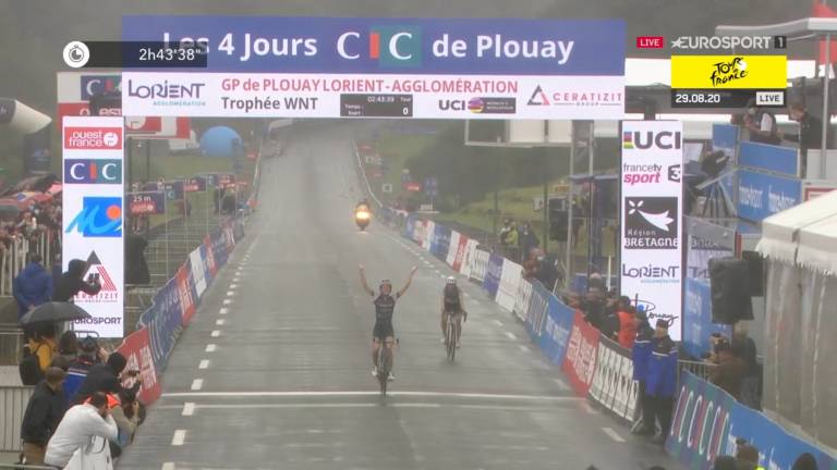 Elizabeth Deignan remporte le GP de Plouay