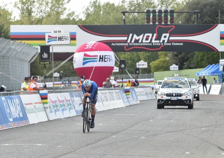 Filippo Ganna remporte les championnats du monde du chrono