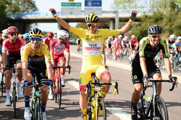 Tadej Pogacar vainqueur du Tour de France 2020