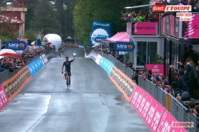 Filippo Ganna remporte l'étape 5 du Giro 2020
