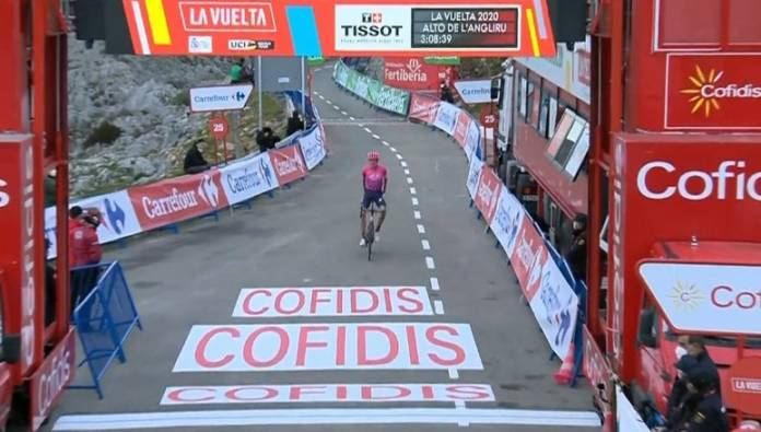 Vuelta 2020 victoire de Hugh Carthy à l'Angliru