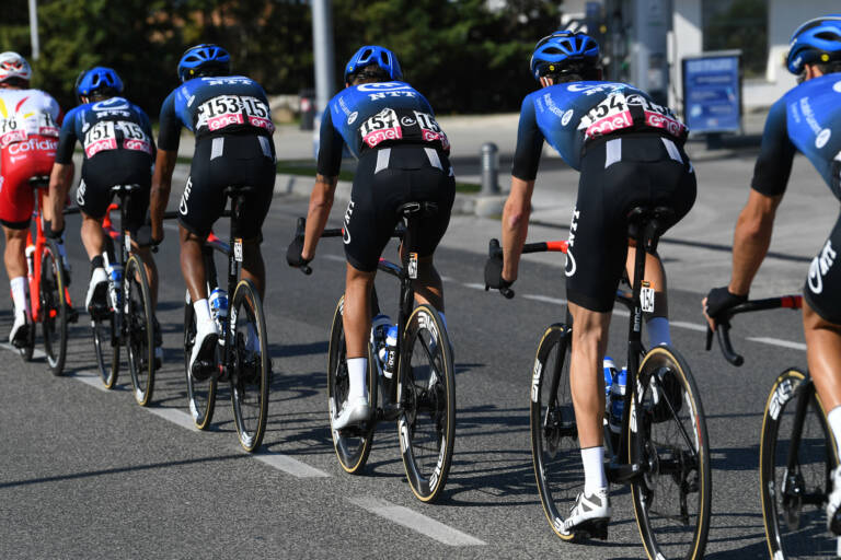 Le Team Qhubeka ASSOS engage trois coureurs dont Lukasz Wisniowski