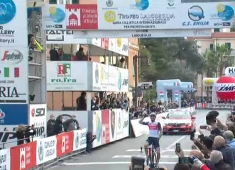 Bauke Mollema remporte en solitaire le Trophée Laigueglia 2021