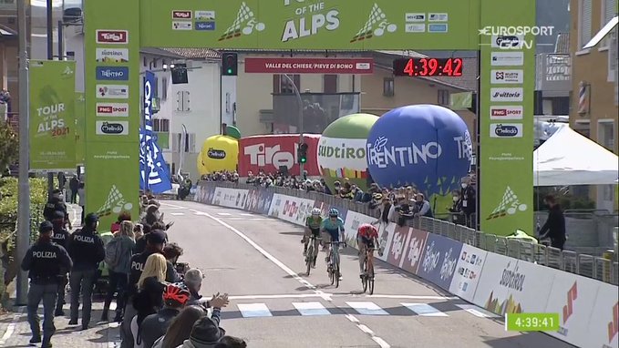 Vidéo : Tour des Alpes – Etape 4