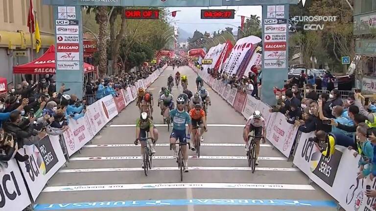 Mark Cavendish remporte la 4e étape du Tour de Turquie