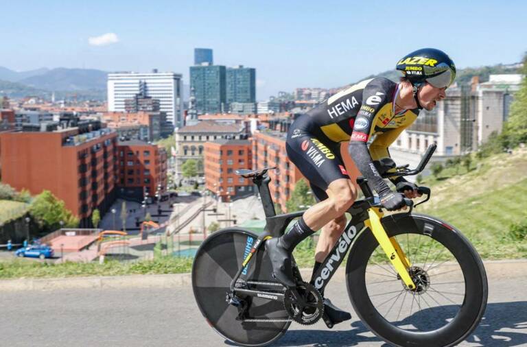 Primoz Roglic remporte le chrono de Bilbao du Tour du Pays-Basque