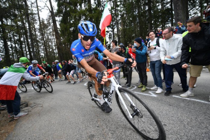Au Giro 2021, Bouchard s'adjuge le classement de la montagne