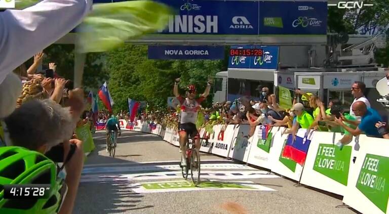 Diego Ulissi remporte la 4e étape du Tour de Slovénie 2021 devant Pogacar