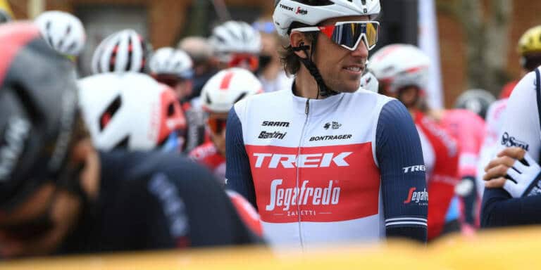 Koen de Kort se fait amputer de trois doigts après un accident