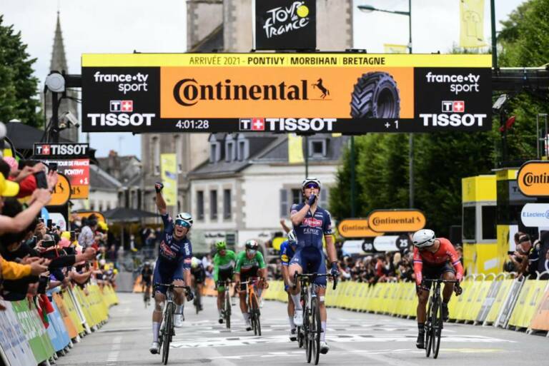 Tim Merlier remporte la 3e étape du Tour de France 2021 après un final chaotique