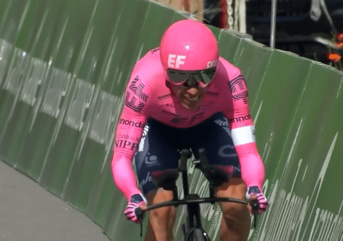 Rigoberto Uran plus fort sur le 2e chrono du Tour de Suisse 2021