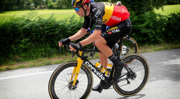 Wout van Aert pense au maillot jaune après le contre-la-montre de la 5e étape du Tour de France 2021
