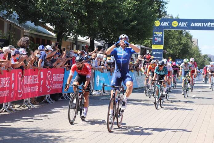 Alvaro José Hodeg premier vainqueur d'étape du Tour de l'Ain 2021