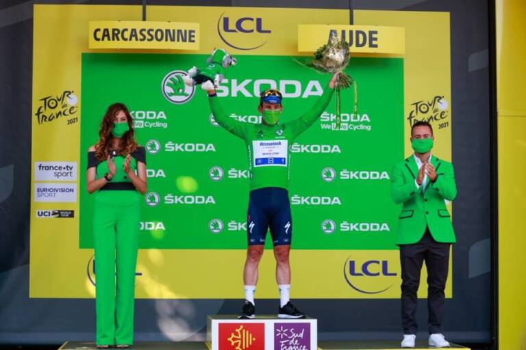 Mark Cavendish : « C’est juste une étape de plus gagnée » en égalant le record de Merckx au Tour de France 2021