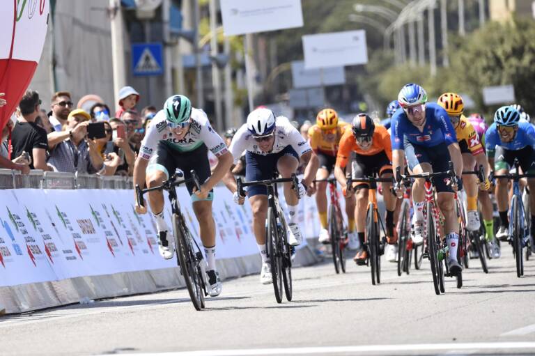 Pascal Ackermann enchaîne sur la 3e étape de la Semaine Cycliste Italienne 2021