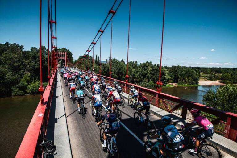 Les temps arrêtés à 4,5 kilomètres de l’arrivée de la 13e étape du Tour de France 2021