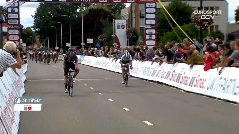 Alison Jackson bat Maëlle Grossetête sur la 1e étape du Simac Ladies Tour 2021
