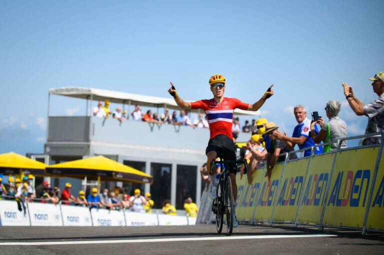 Tobias Halland Johannessen remporte la 7e étape du Tour de l’Avenir 2021 au Grand Colombier