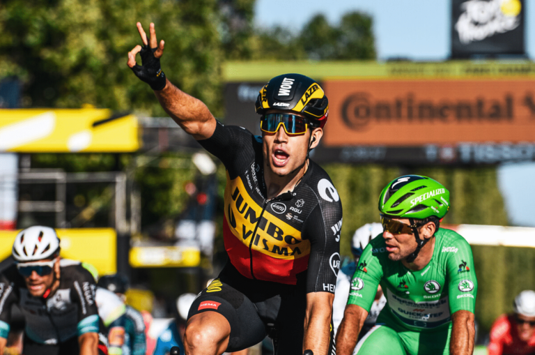 Wout van Aert au départ du Tour de Grande-Bretagne 2021 pour préparer les championnats du monde