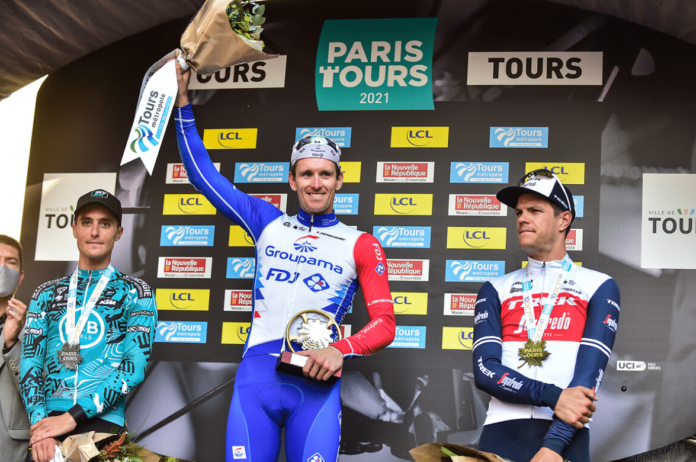 Paris-Tours 2021 : La délivrance d'Arnaud Démare qui s'impose à Tours