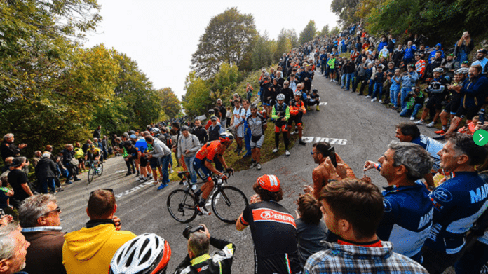 Le Tour de Lombardie 2021 se dispute en présence de Julian Alaphilippe
