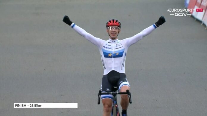 Lars van der Haar a remporté sa 1re manche de Coupe du Monde de Cyclo-Cross de la saison.
