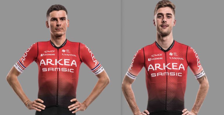 Warren Barguil et Elie Gesbert au départ des Strade Bianche 2022