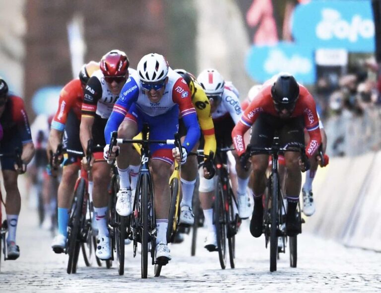 Milan-Sanremo : Arnaud Démare leader de la Groupama-FDJ
