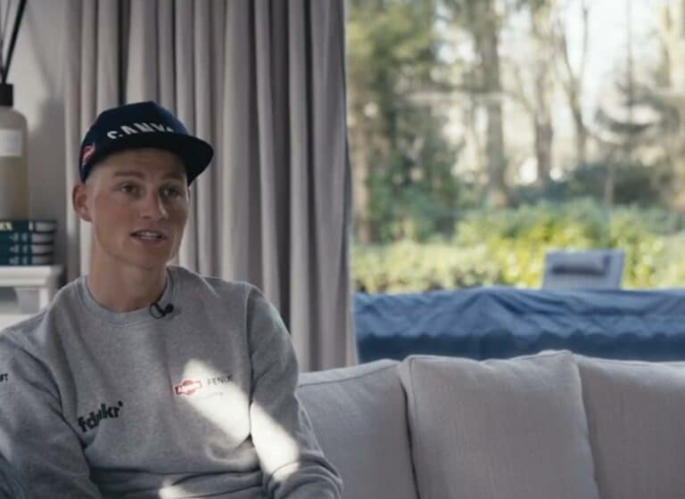 Milan-Sanremo 2022 : Mathieu van der Poel au départ