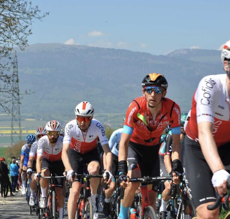 EN DIRECT. La 2e étape du Tour de Romandie en intégralité