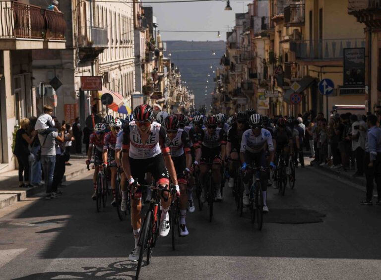 Tour de Sicile 2022 : Comment suivre chaque étape en direct à la TV ?