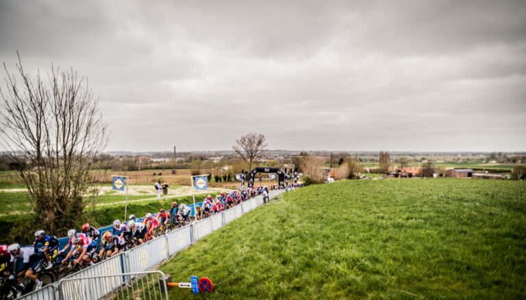 Israel-Premier Tech se retire du Tour des Flandres