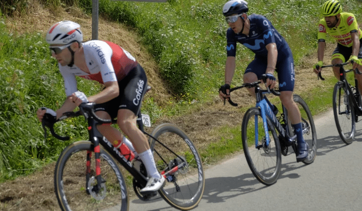Boucles de la Mayenne 2022 : Vidéo de la 2e étape