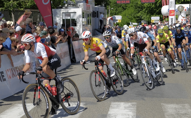 Boucles de la Mayenne 2022 : Vidéo de la 3e étape