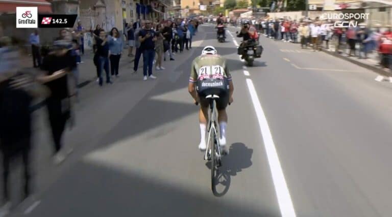 LIVE Giro 2022 : Mathieu van der Poel seul en tête