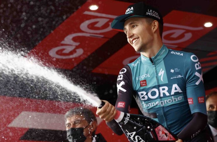 Jai Hindley vainqueur de la 9e étape du Giro 2022