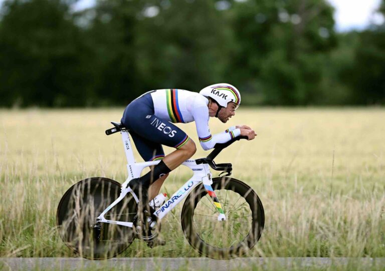 Filippo Ganna remporte le chrono du Critérium du Dauphiné 2022