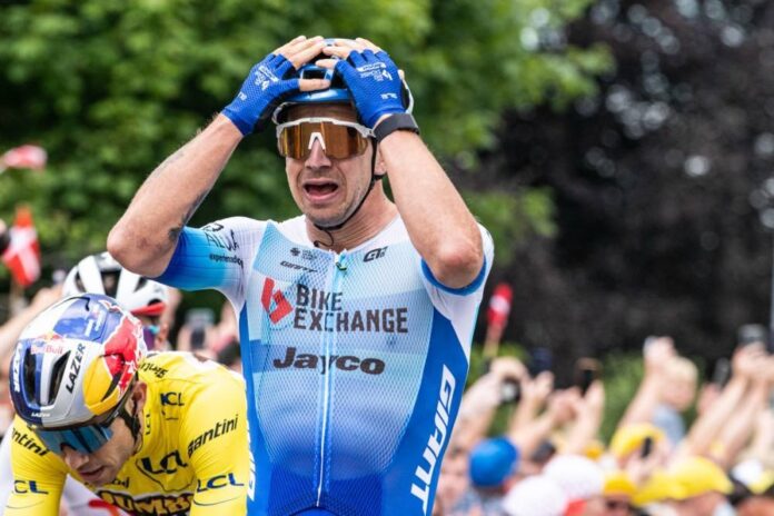 Dylan Groenewegen s'impose au sprint sur la 3e étape du Tour de France 2022