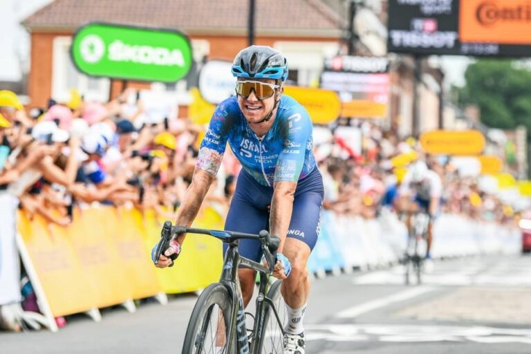 Simon Clarke, vainqueur de la 5e étape du Tour de France 2022 : « Tout peut arriver si on saisit sa chance »
