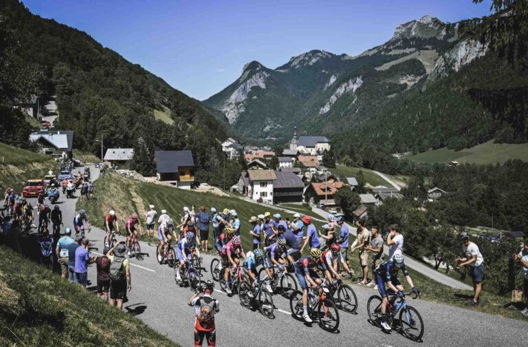 Le résumé de la 10e étape du Tour de France 2022 en vidéo