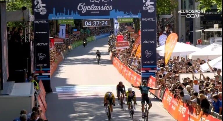 Bemer Cyclassics 2022 – Marco Haller vainqueur surprise devant Wout Van Aert