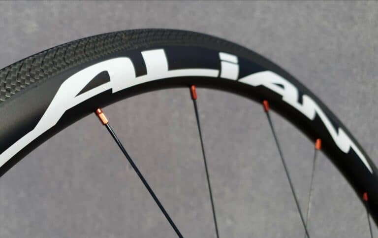 Roues Alian Carbon Pro Plus 50 mm à patins : Essai longue durée