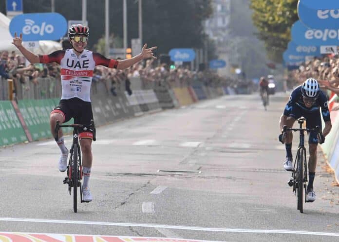 Tadej Pogacar remporte un deuxième Tour de Lombardie