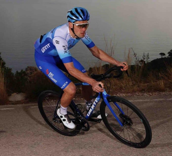 Jack Bauer rejoint le projet Q36.5 Pro Cycling Team de Douglas Ryder