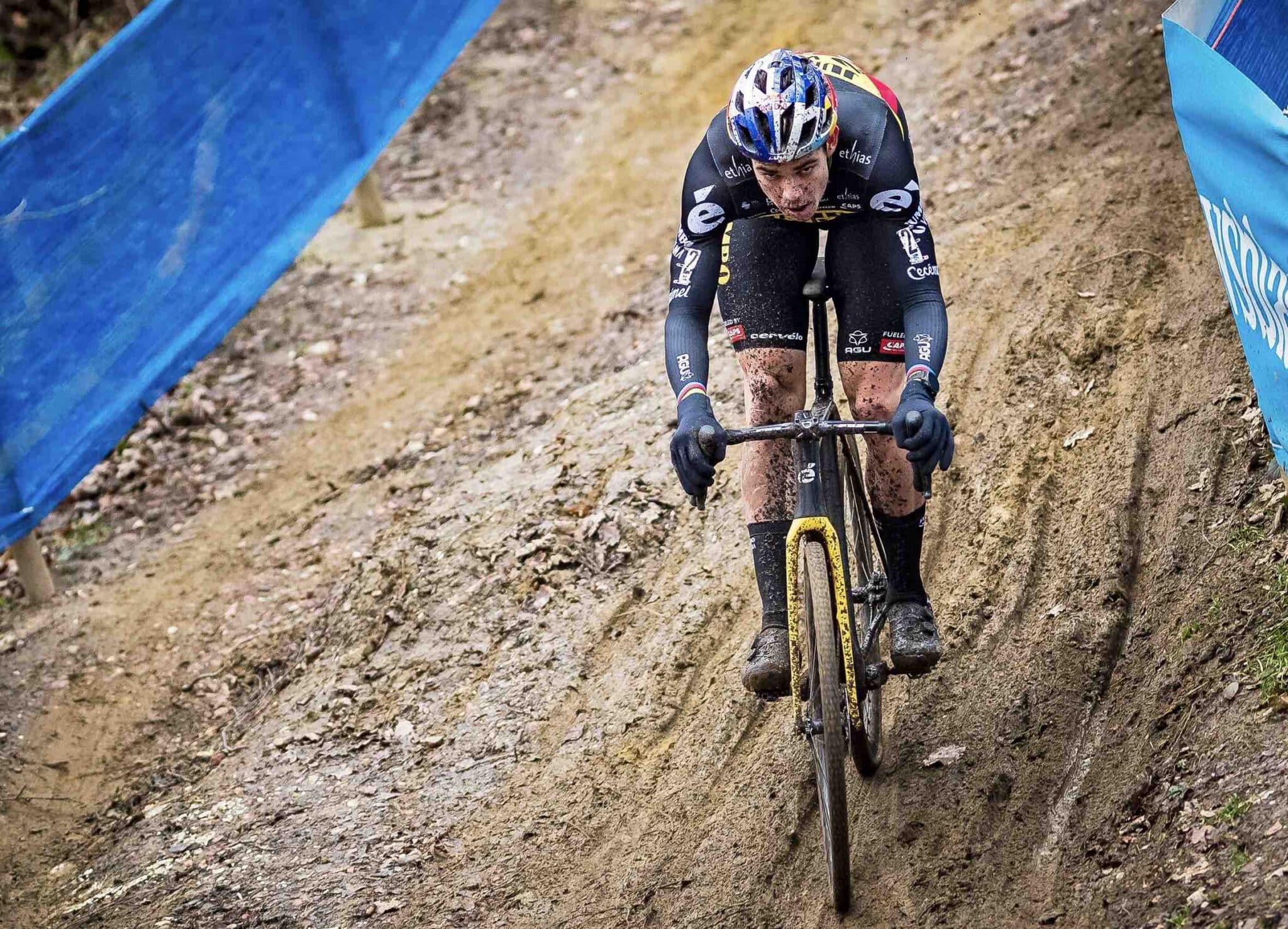 Wout van Aert veut redevenir champion du monde de cyclo-cross