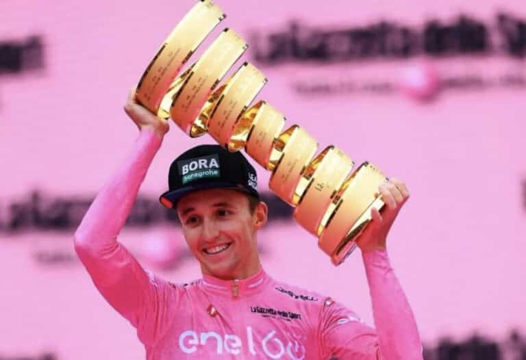 Jai Hindley élu coureur australien de l’année 2022